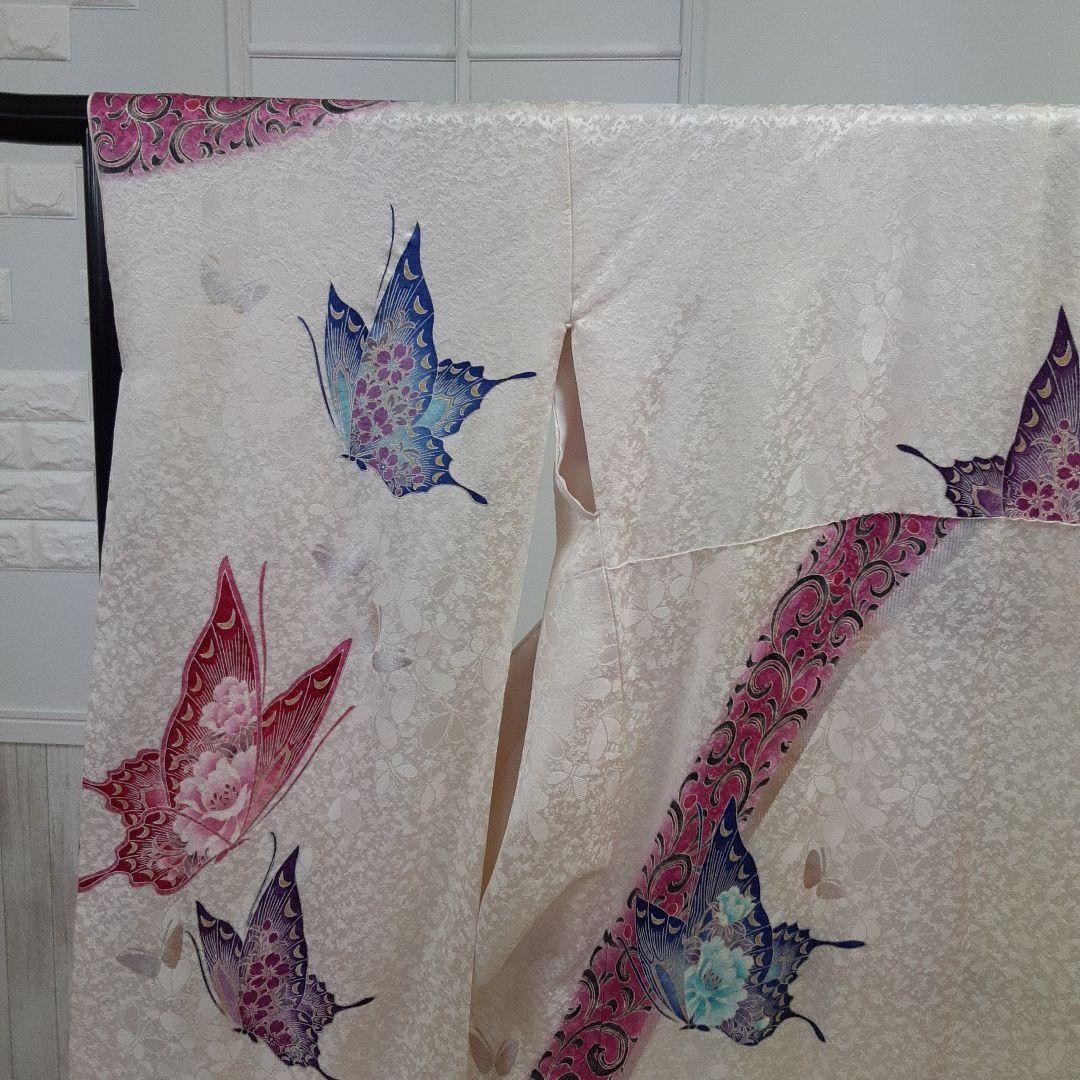 820正絹振袖 白 蝶模様160cm~