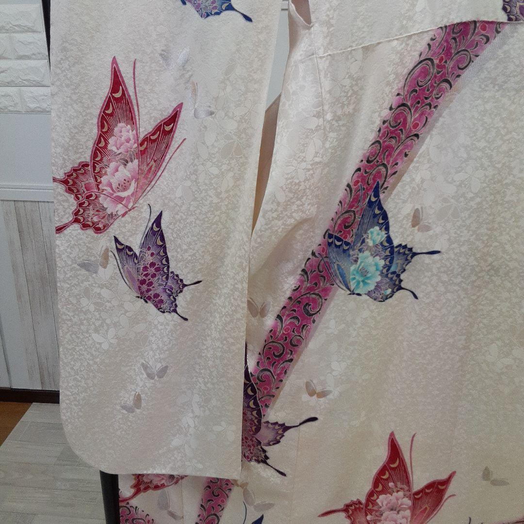 820正絹振袖 白 蝶模様160cm~