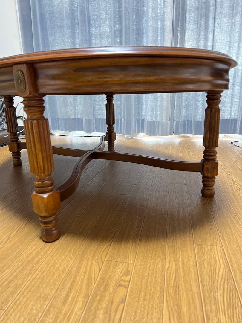 テーブル　輸入家具　高さ40cm 楕円形