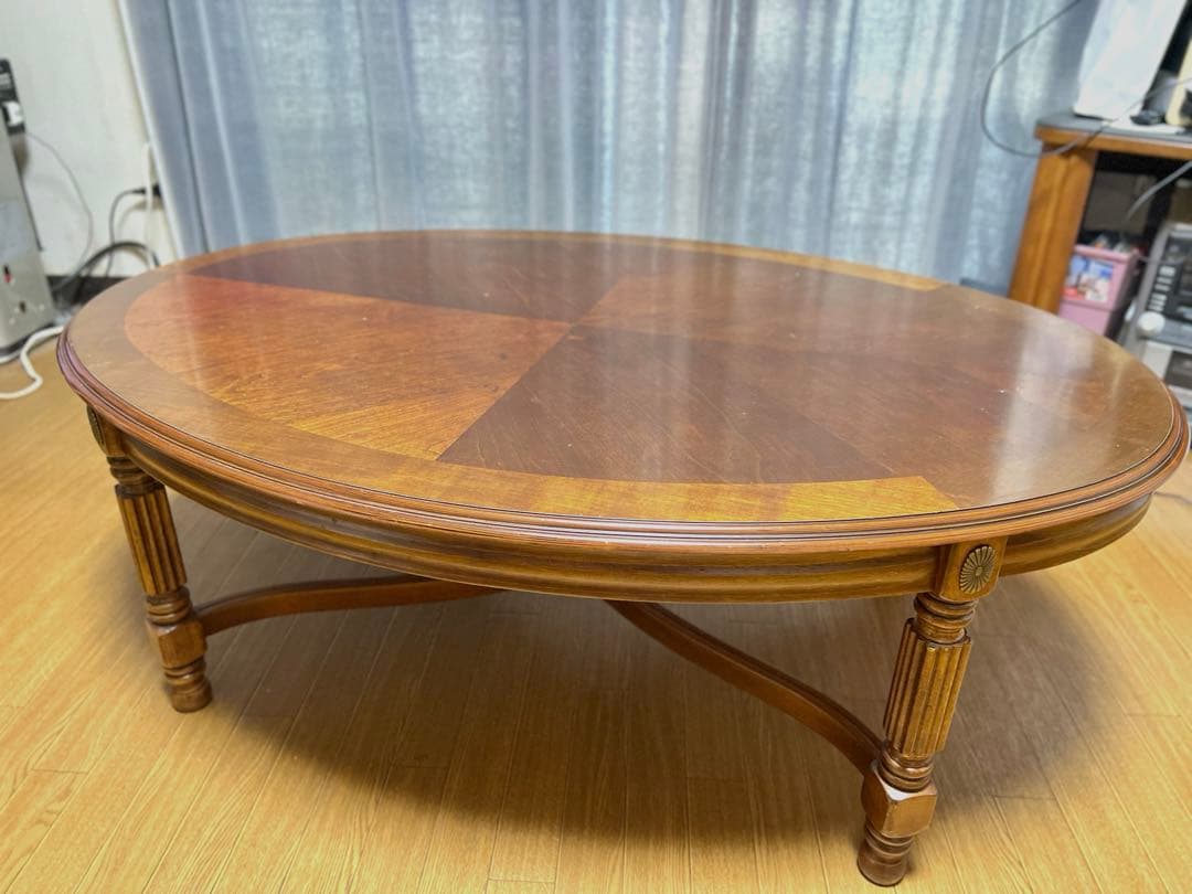 テーブル　輸入家具　高さ40cm 楕円形