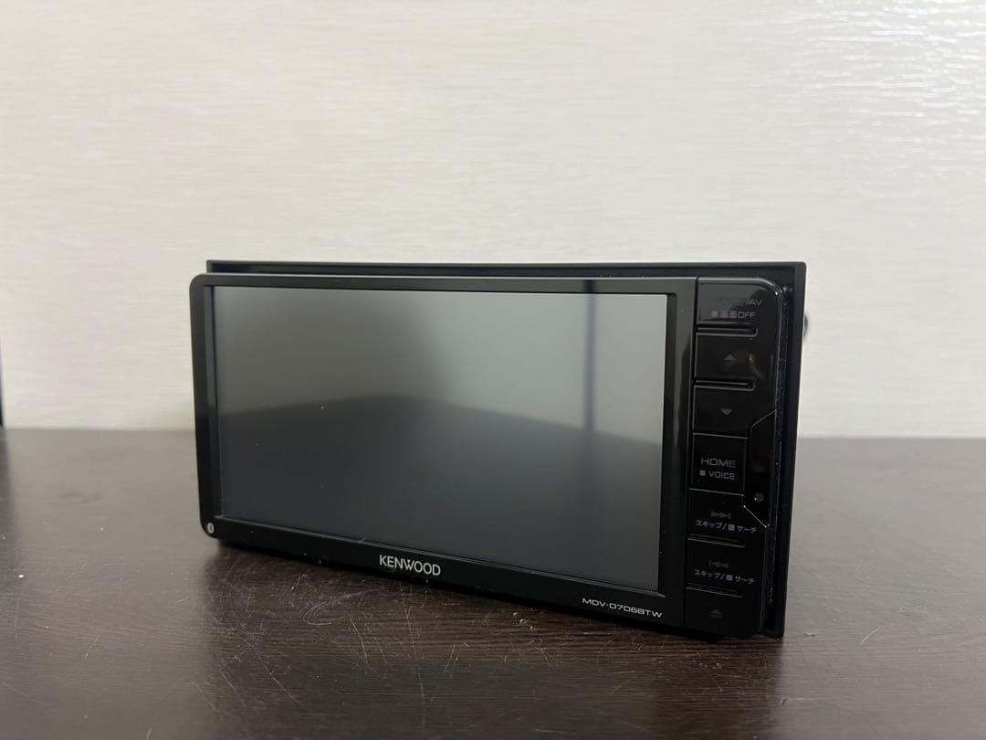 ケンウッド カーナビ MDV-D706BTW 地図データ2018年式 動作確認済