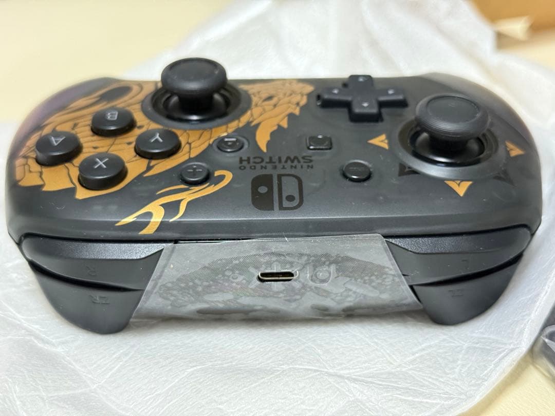 Nintendo Switch　プロコントローラー　モンハンライズエディション