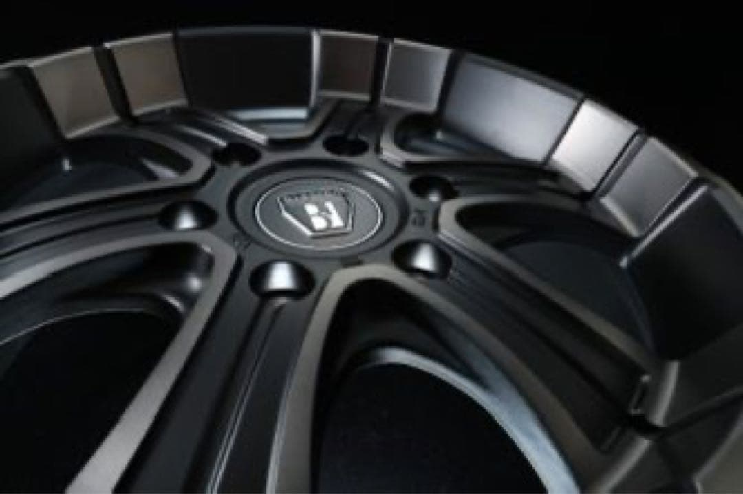 ハイエース クリムソン バルベロ W-DEEPS 17x6.5 +38 美品