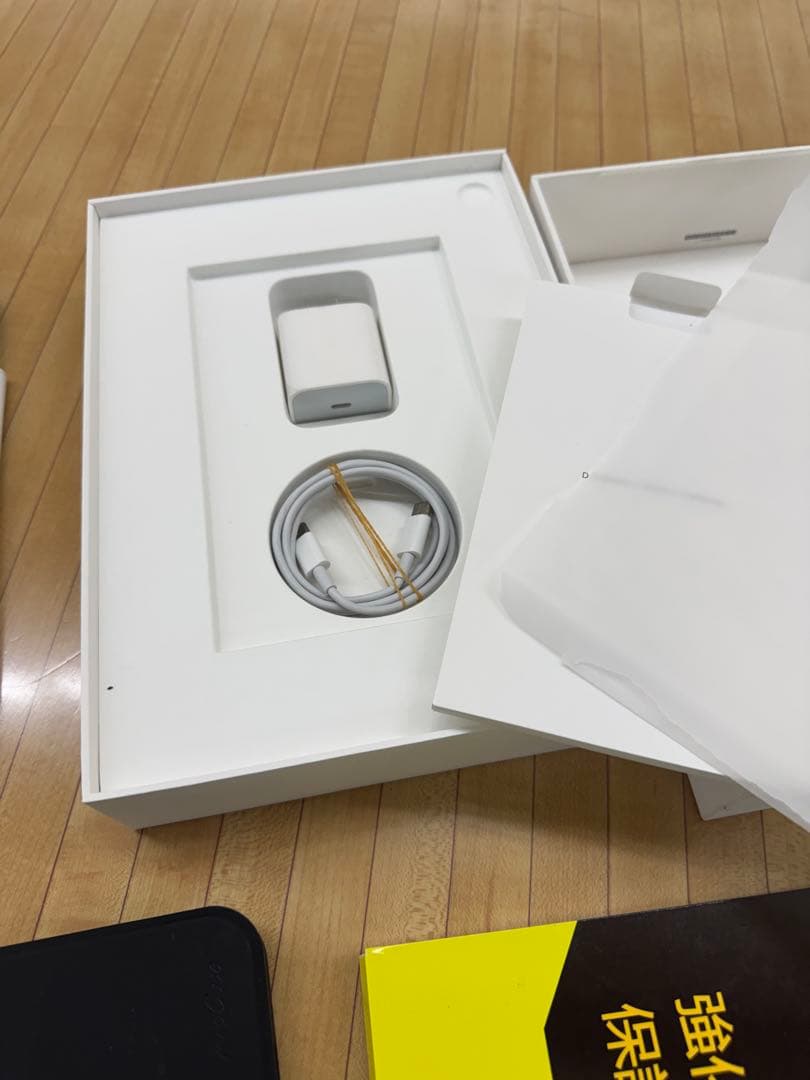 iPad第10世代 256GB ブルー おまけ多数　87%