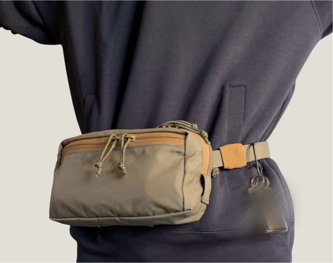 ファニーパック　レンジャーグリーン