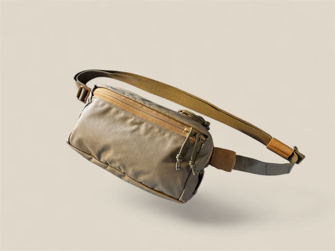 ファニーパック　レンジャーグリーン