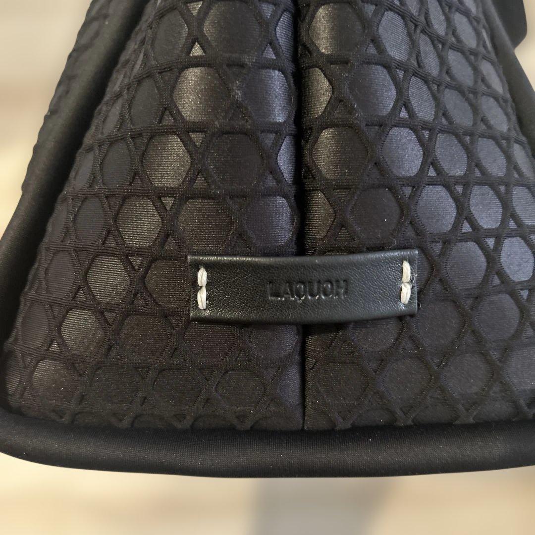 LAQUOH Kagome エンボス加工 L ブラックトートバッグ