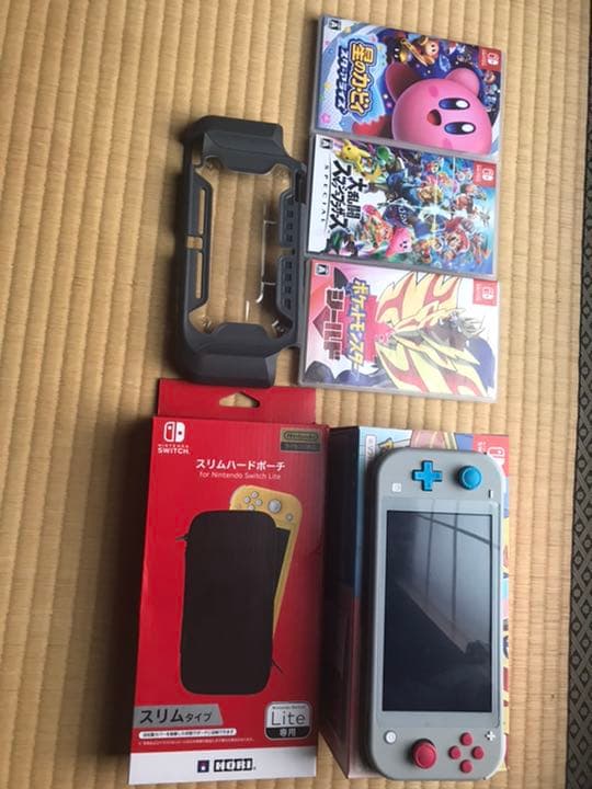 カセット3つ。本体。スリムバードポーチ。本体のカバー