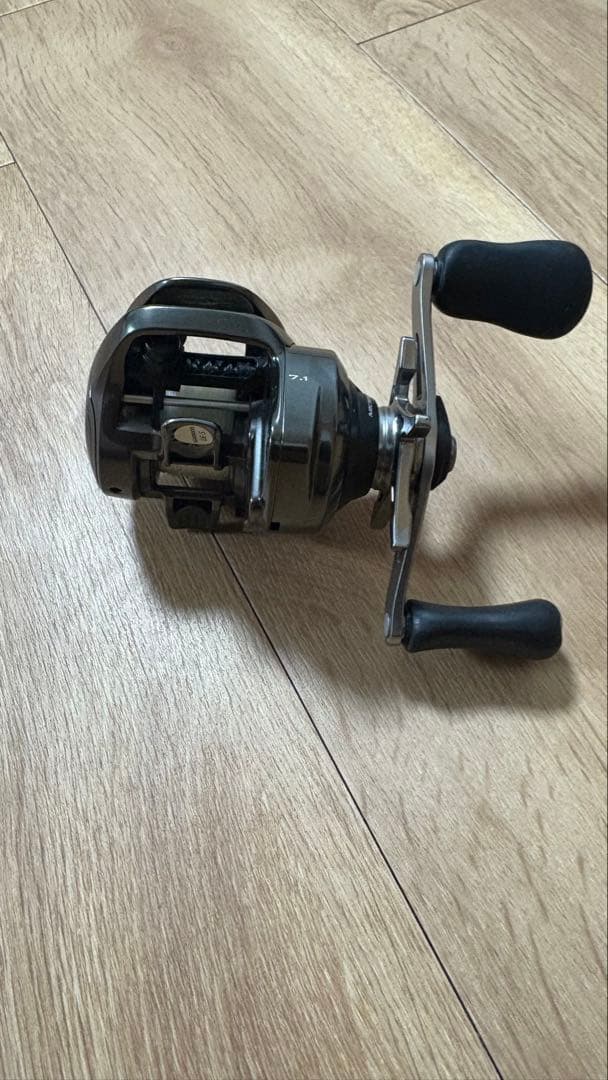 20メタニウムHG LEFT シマノリールカバー付き