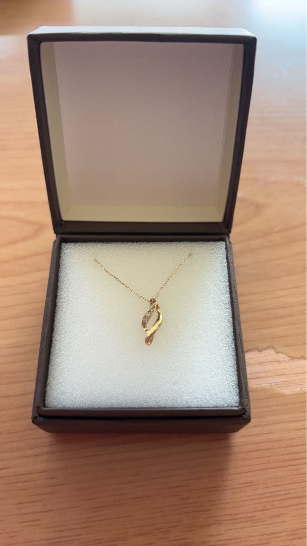 ESTELLE イエローゴールド ネックレス ダイヤモンド 最終値下げ