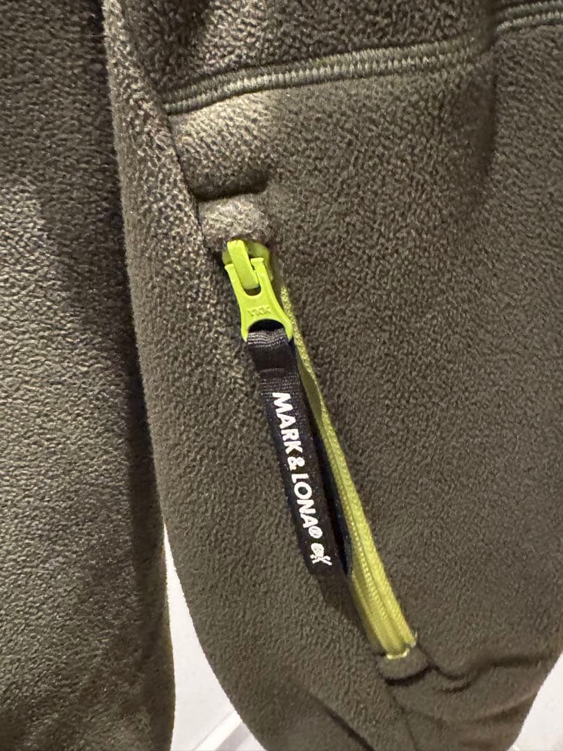 極美品！　MARK & LONA メンズフリース　カーキ　46サイズ