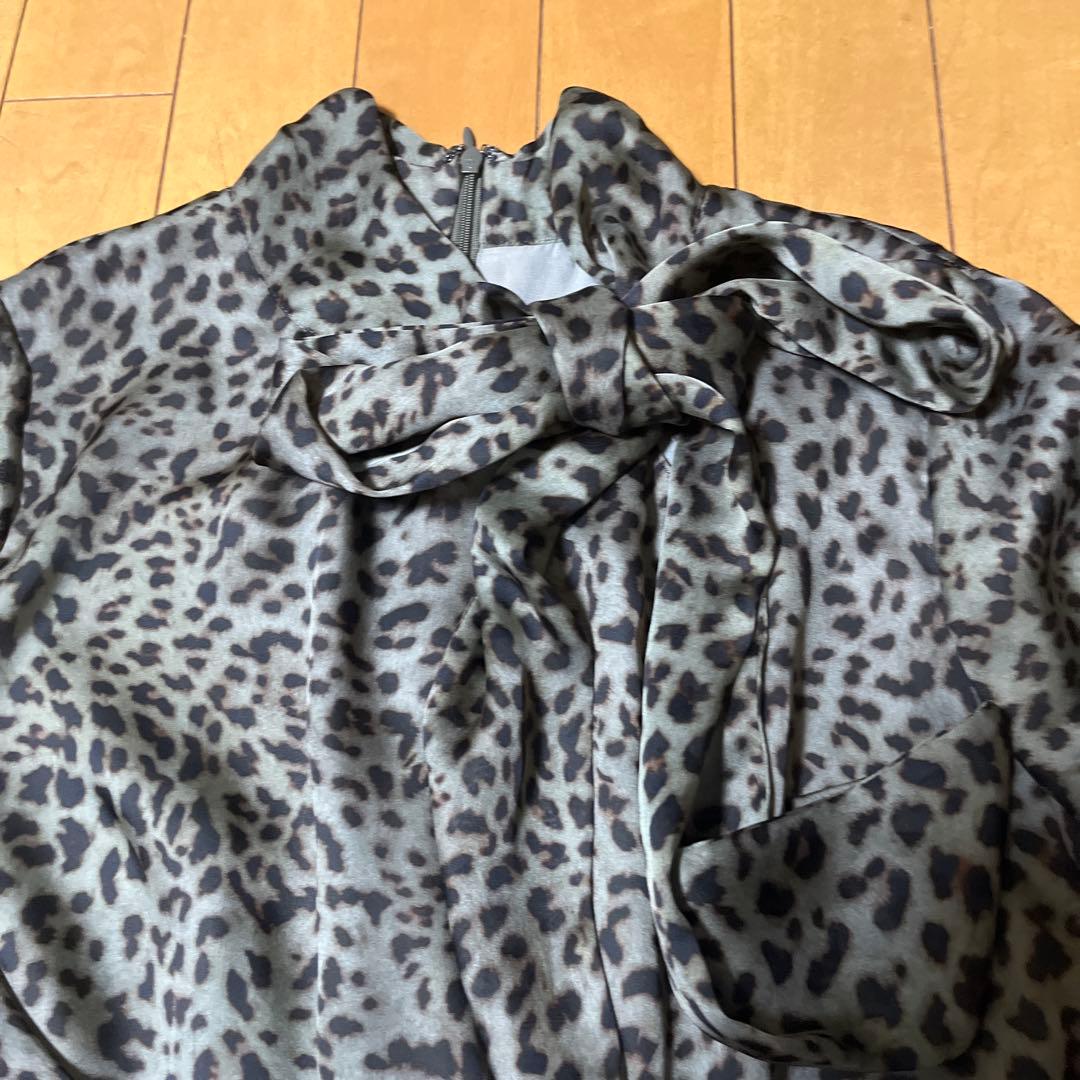 DAMAコレクション　レオパード柄ワンピース