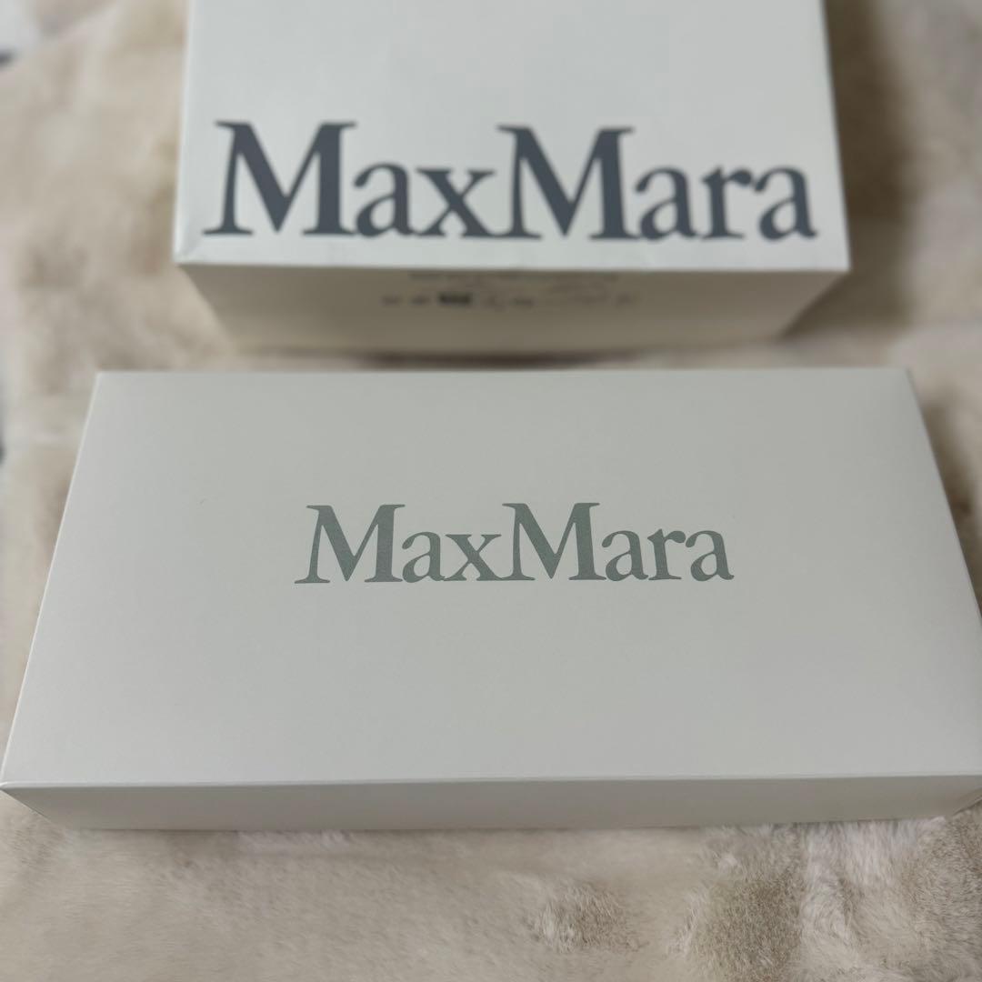MaxMara ブラウンファーミトン 箱付き