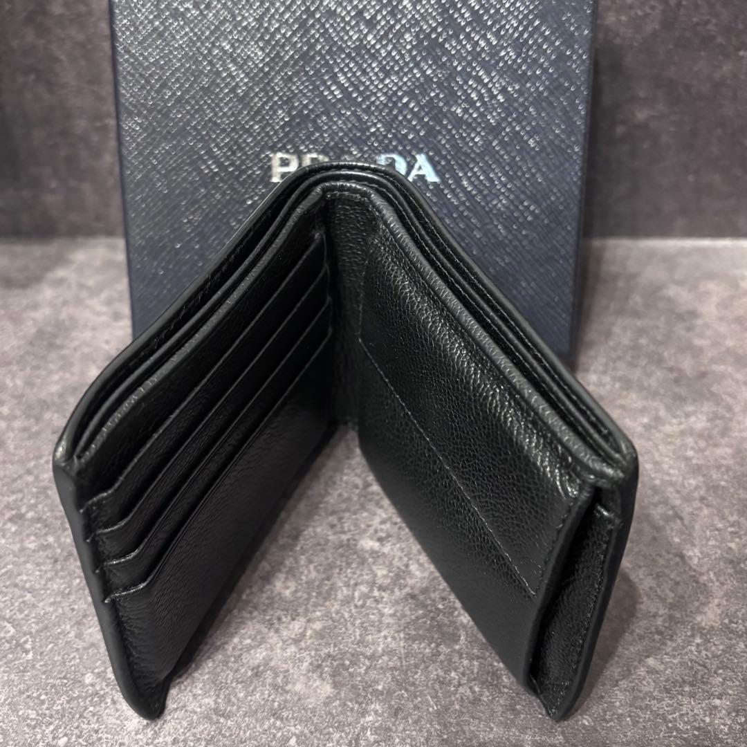 PRADA 二つ折り財布 ケース カード収納 三角ロゴ レザー ブラック