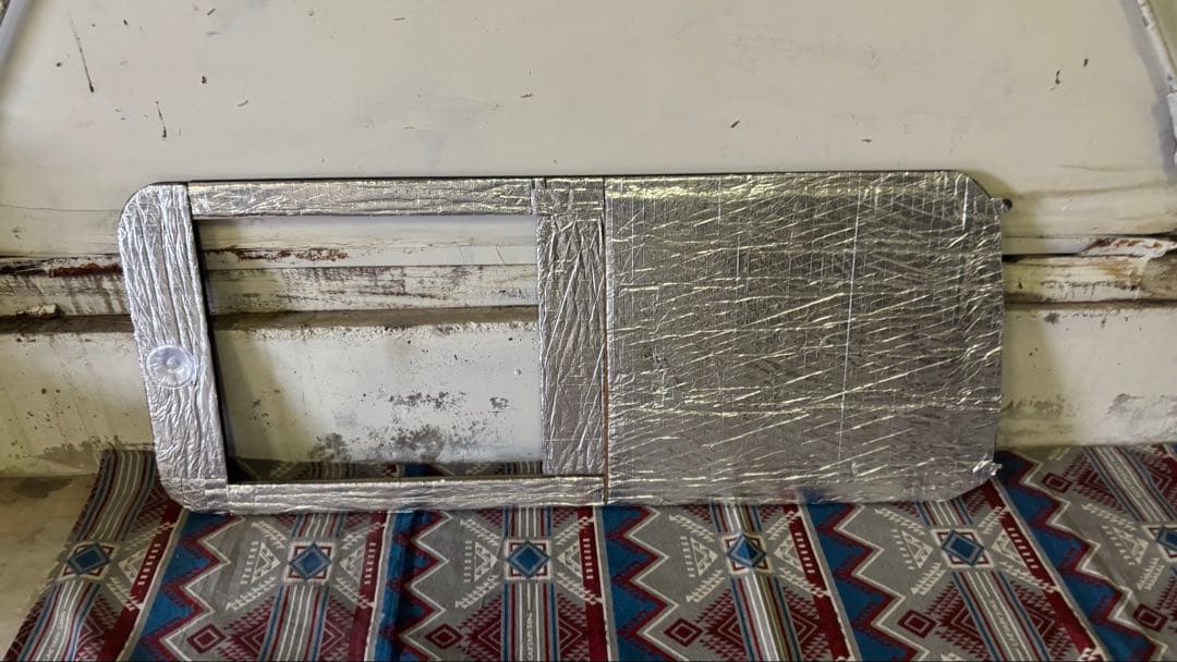 ハイエース 200系 スーパーGL 窓埋め パネル 開閉式 断熱 左右セット 黒