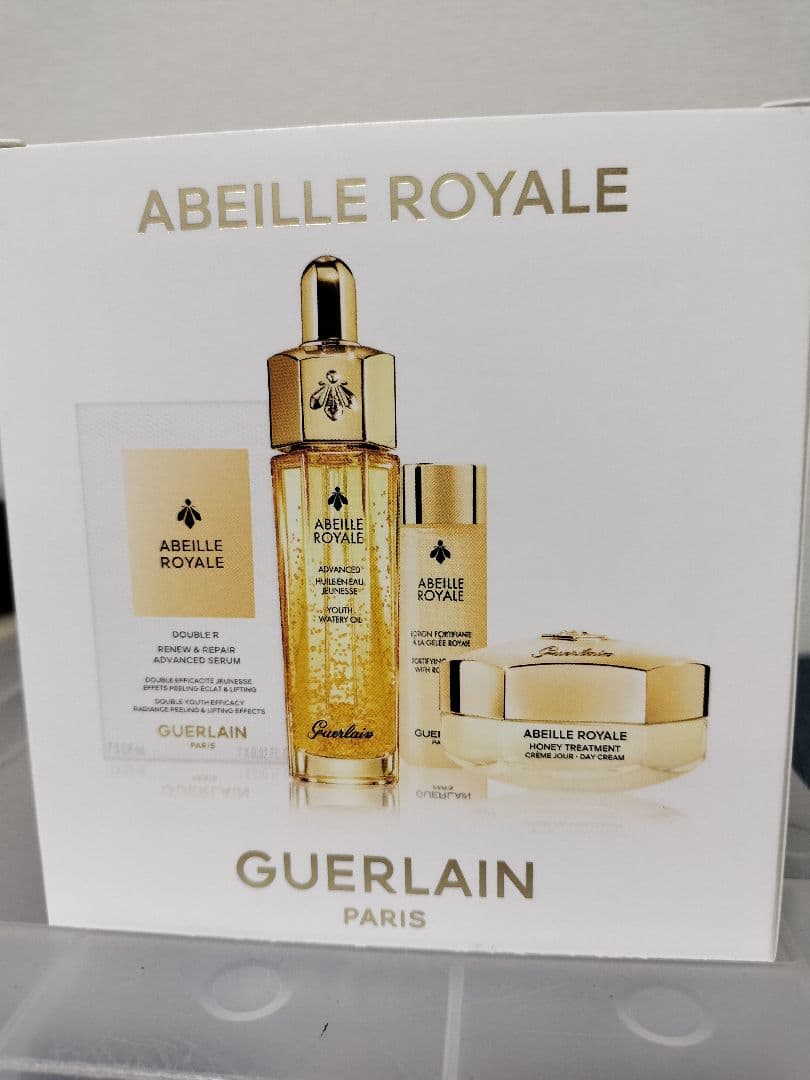 Guerlain　アベイユロイヤルディスカバリーコフレ