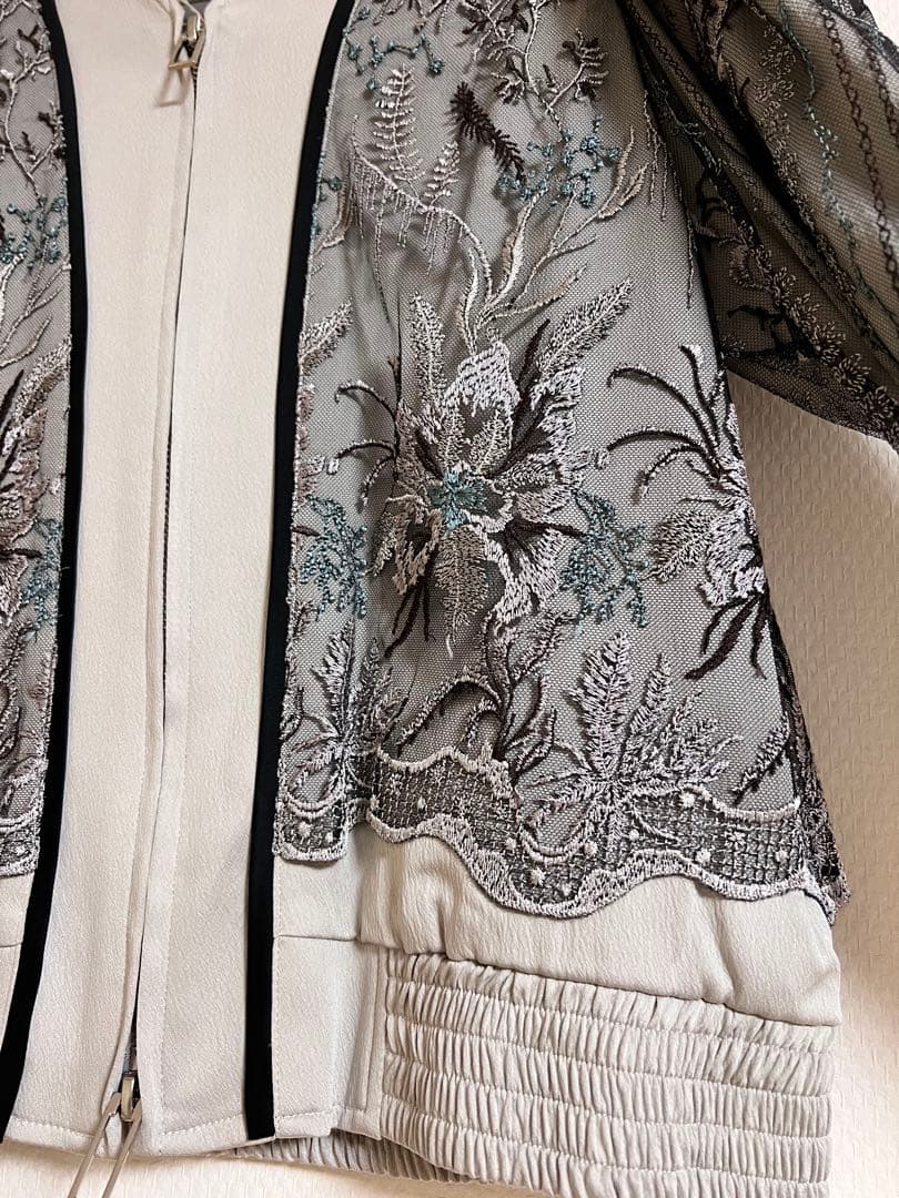 定価7.48万円MURRAL Petal lace zipped jacket