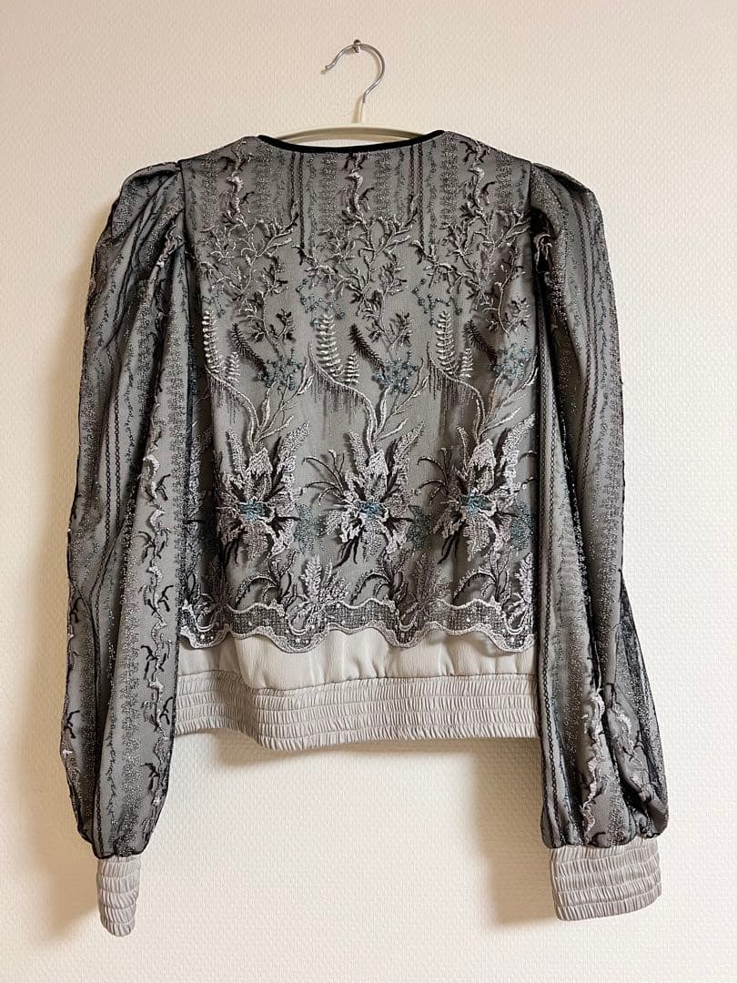 定価7.48万円MURRAL Petal lace zipped jacket