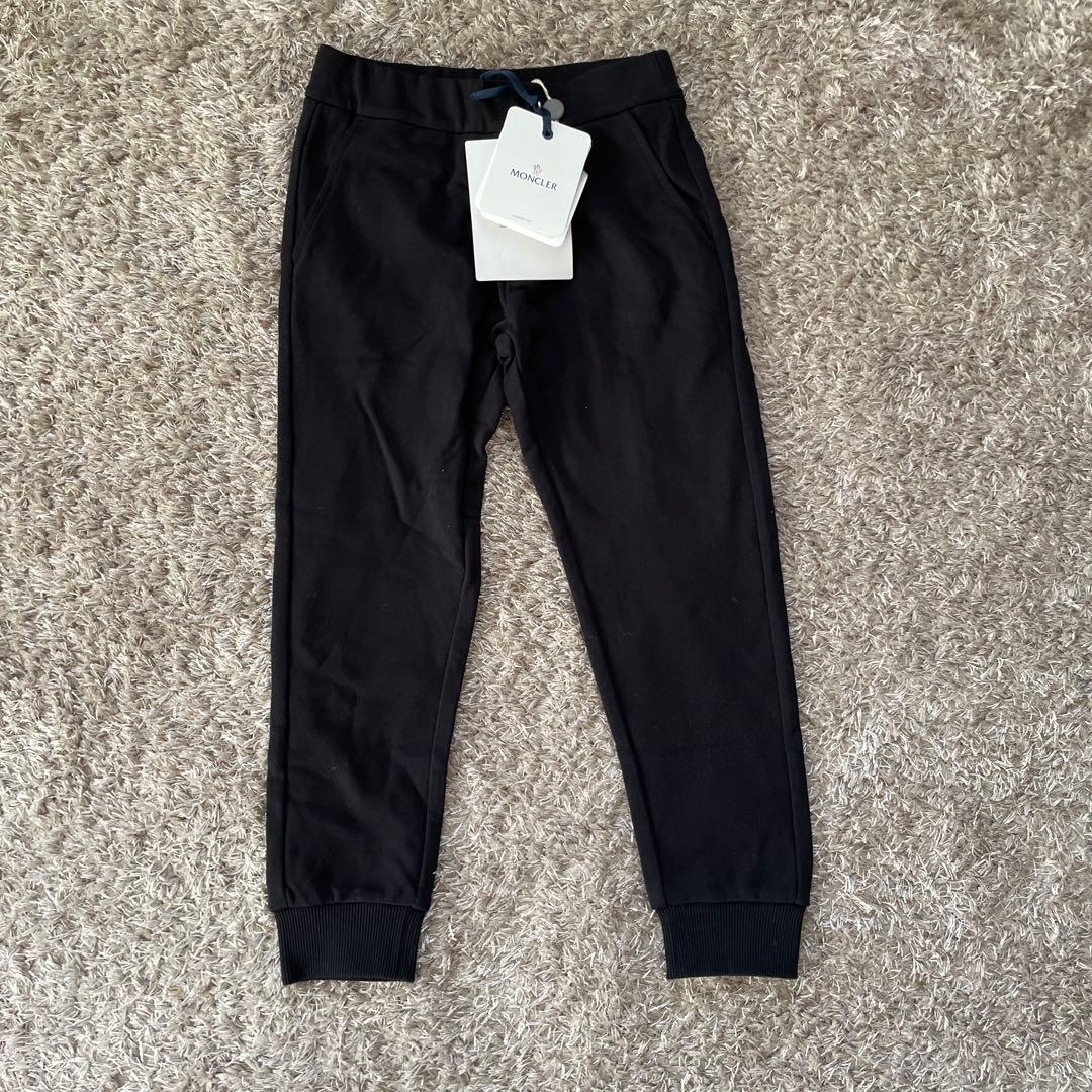 Moncler セットアップ　ジップアップパーカー　新品未使用　タグ付