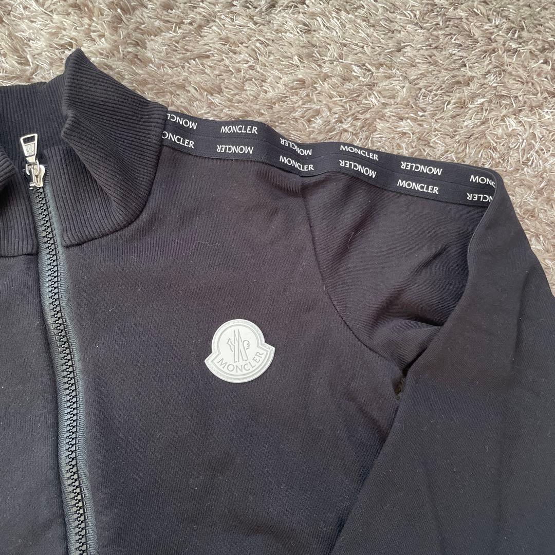 Moncler セットアップ　ジップアップパーカー　新品未使用　タグ付