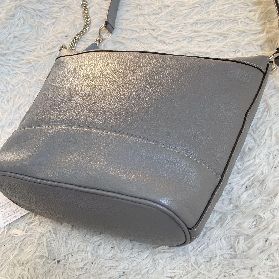 未使用級 COACH ダッフル チェーンショルダー ワンショルダー クロスボディ