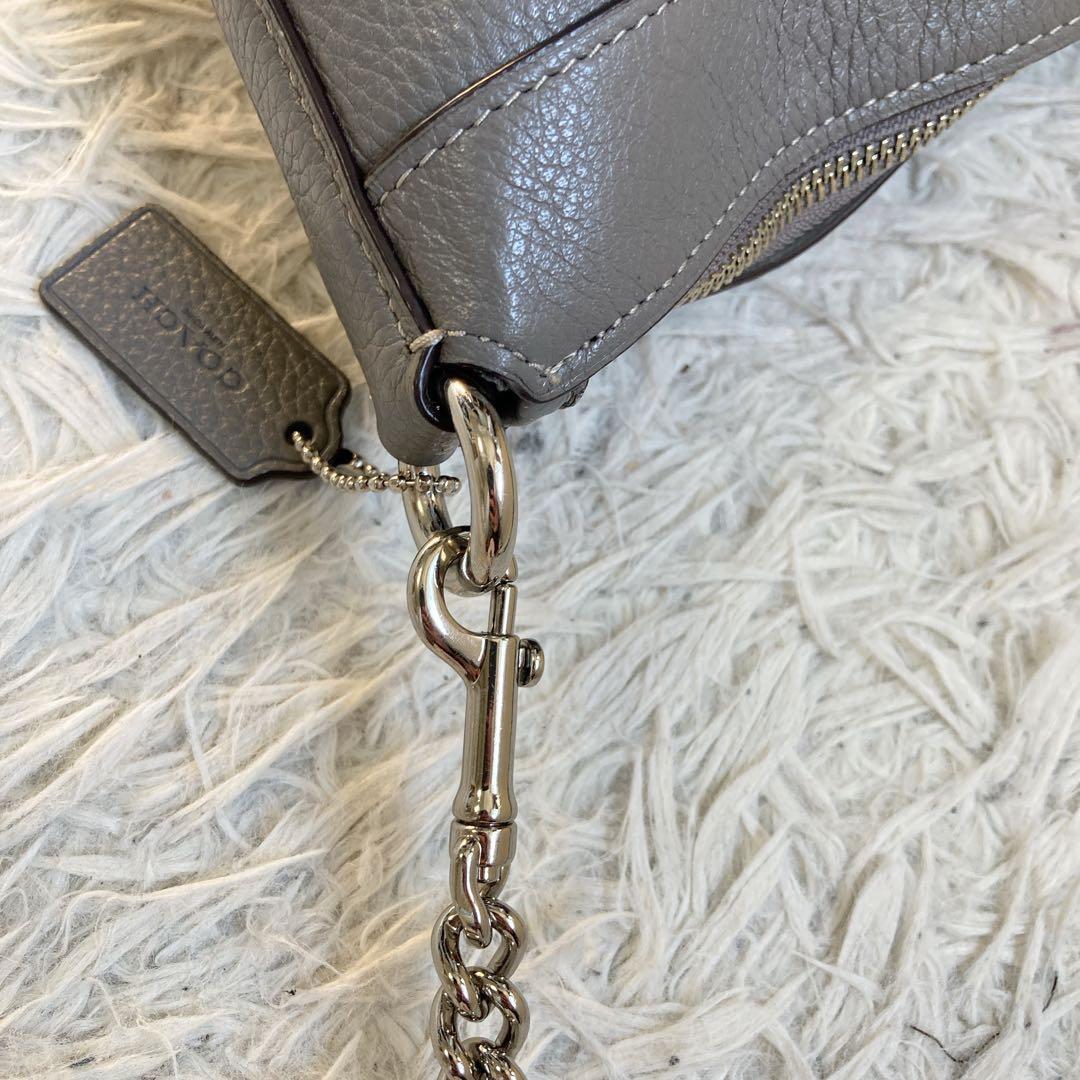 未使用級 COACH ダッフル チェーンショルダー ワンショルダー クロスボディ