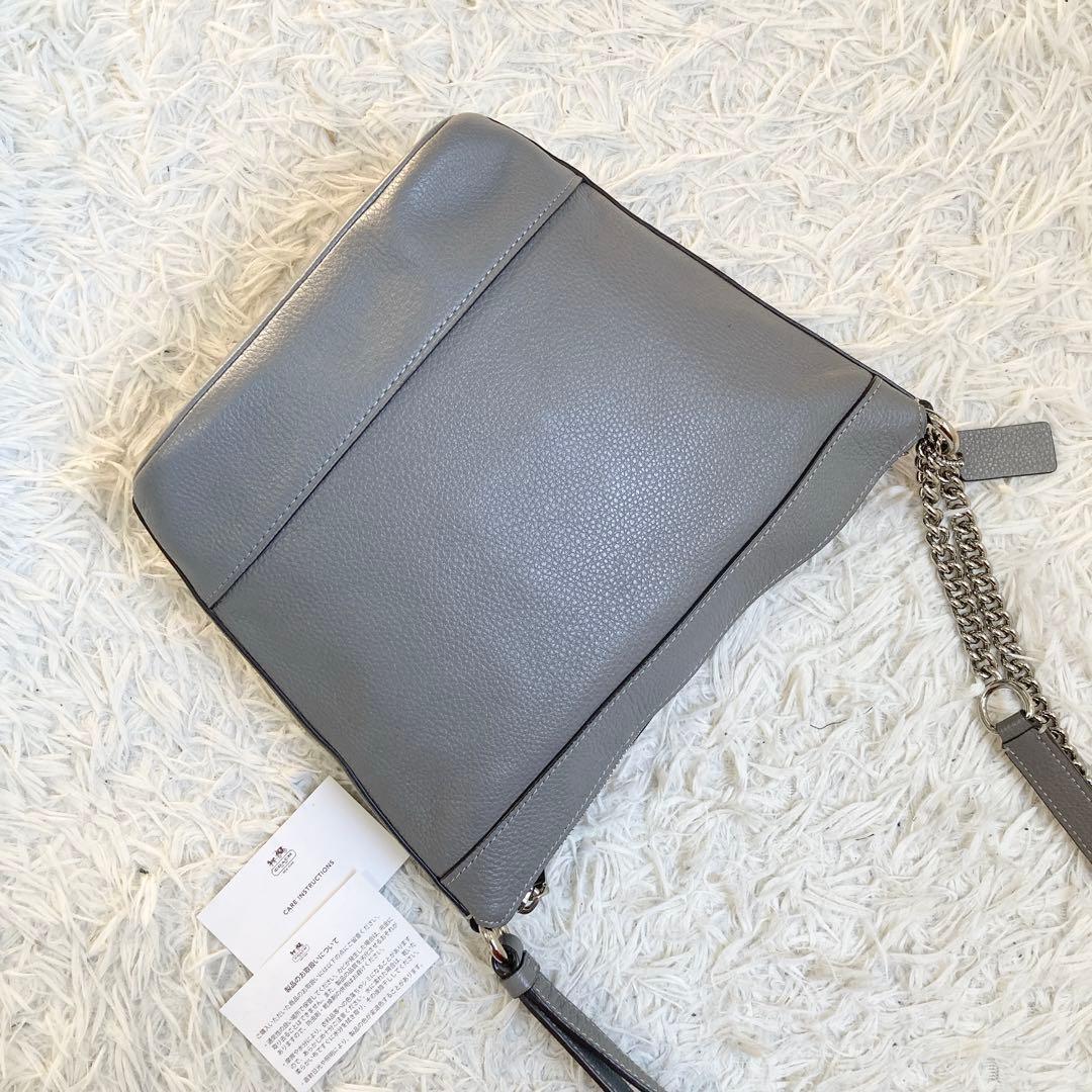 未使用級 COACH ダッフル チェーンショルダー ワンショルダー クロスボディ