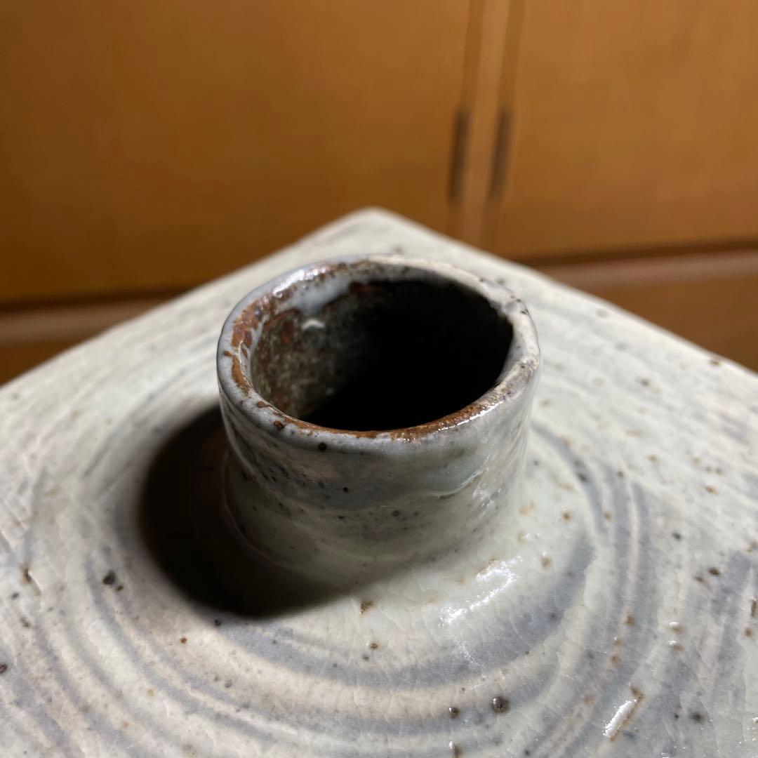 合田好道　金海窯　刷毛目角瓶　箱なし