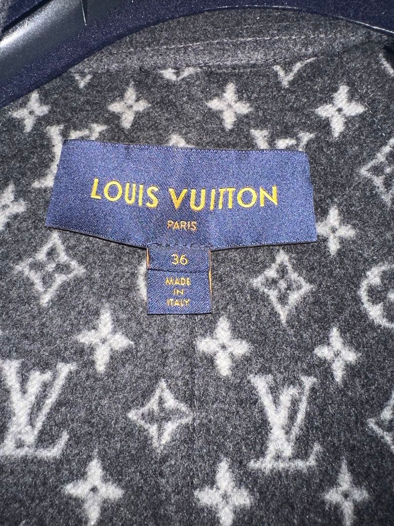 H*読様 LOUIS VUITTON ルイヴィトン　モノグラム　コート　サイズ3