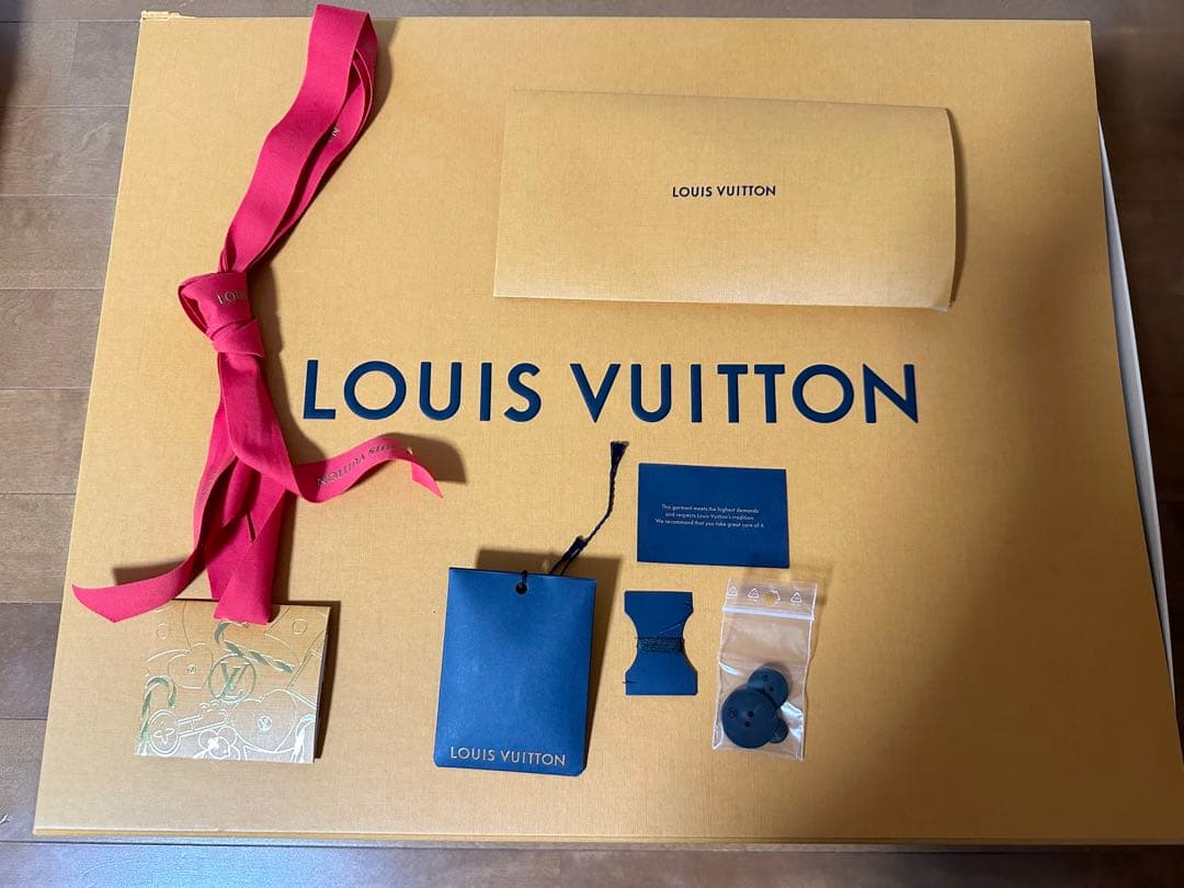 H*読様 LOUIS VUITTON ルイヴィトン　モノグラム　コート　サイズ3