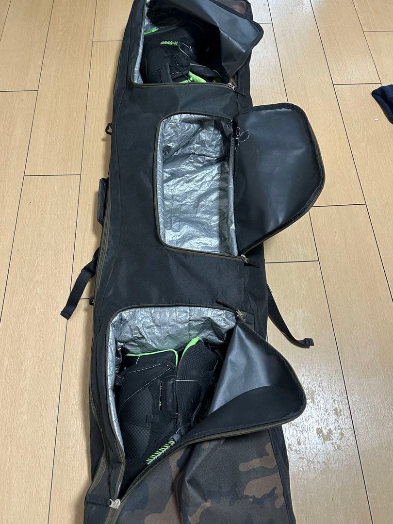 スノーボードセット 迷彩柄 (都内手渡し)