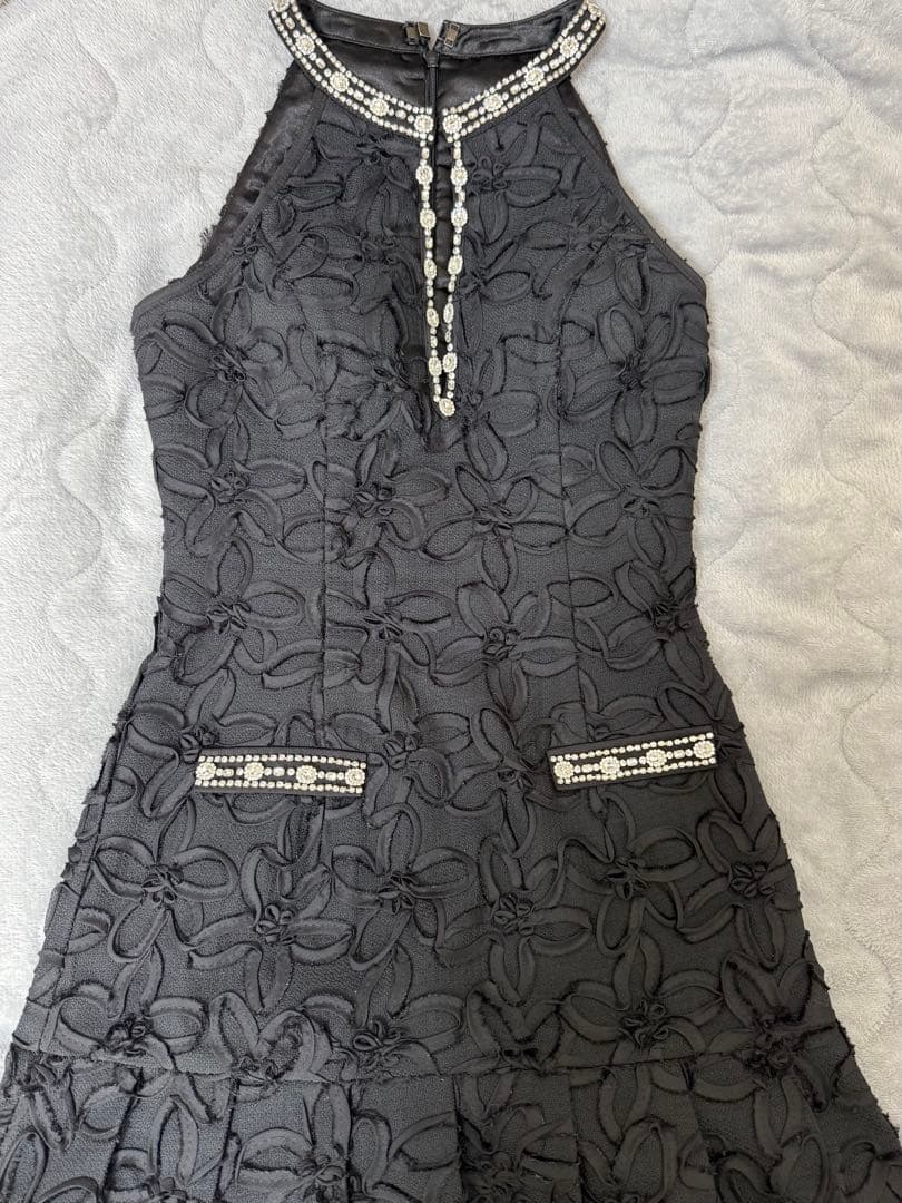 fm4302 ローブドフルールグロッシー　ブリエキャバドレス