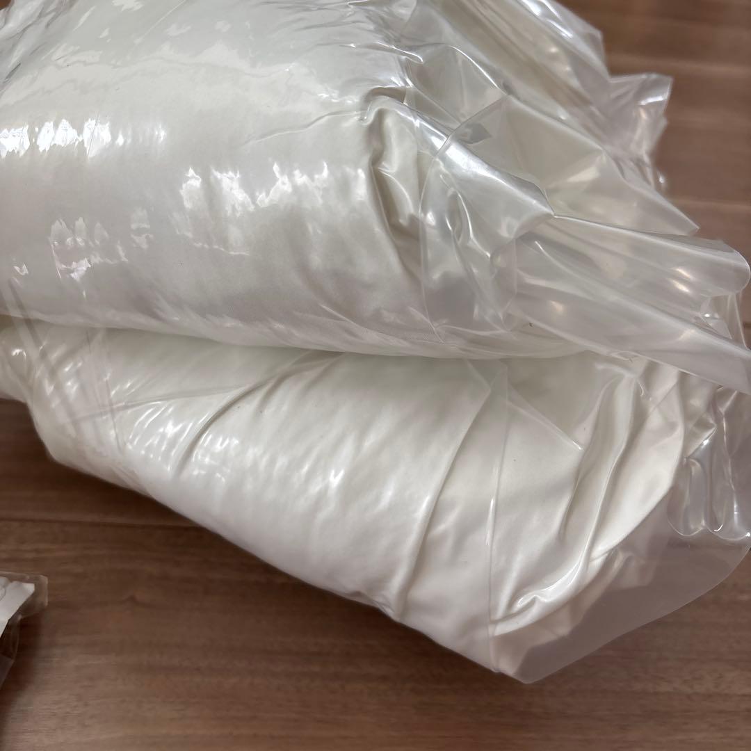 未使用未開封　ラブツリー クッション Love treeクッション　ミルク