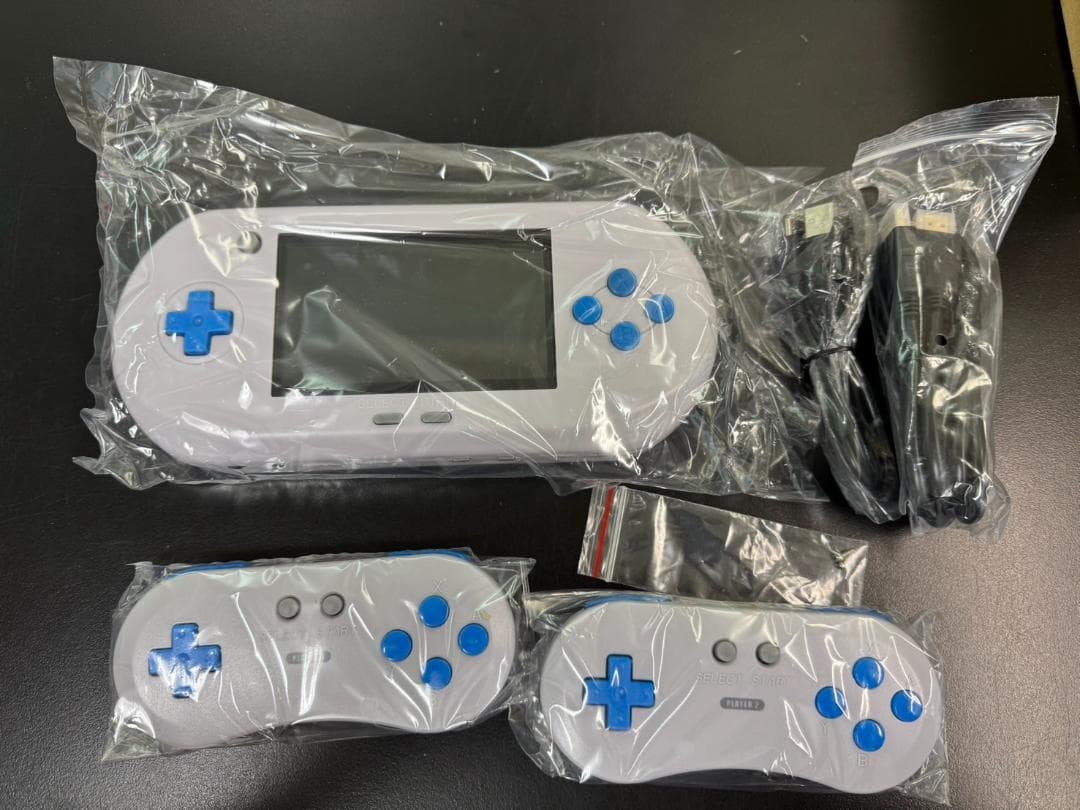 IPS 16ビットポケット HD - スーパーファミコン互換機