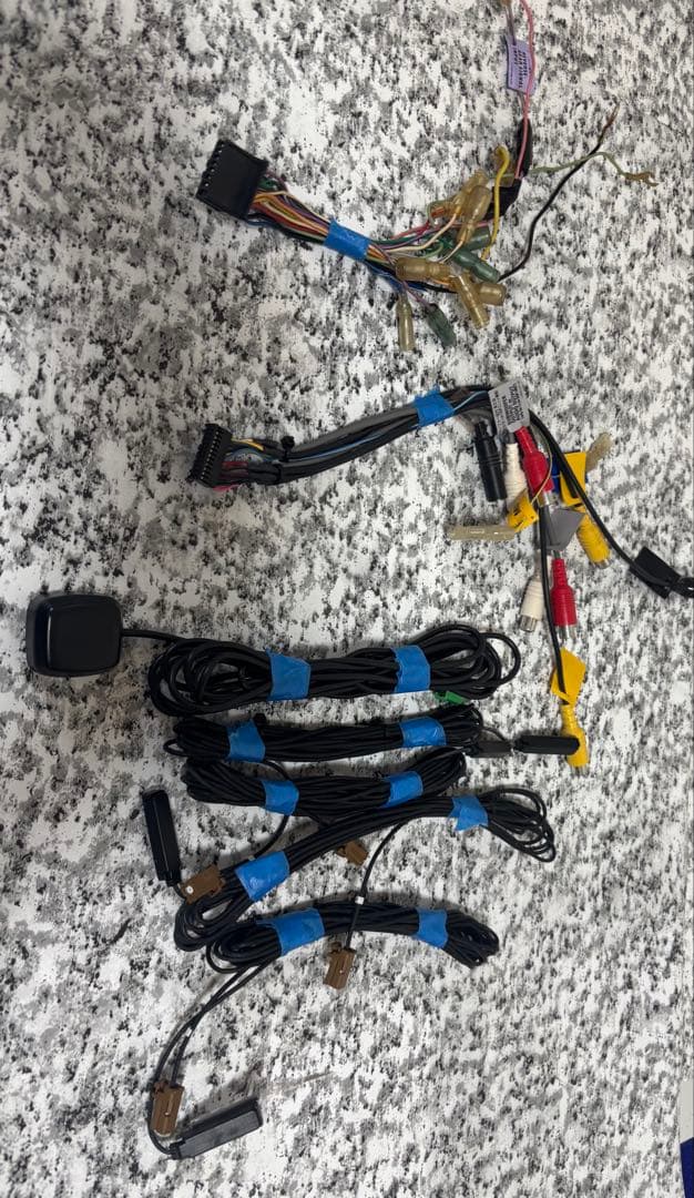 カロッツェリアAVIC-HRZ990 DVD/CD/地上デジタルTV/USB