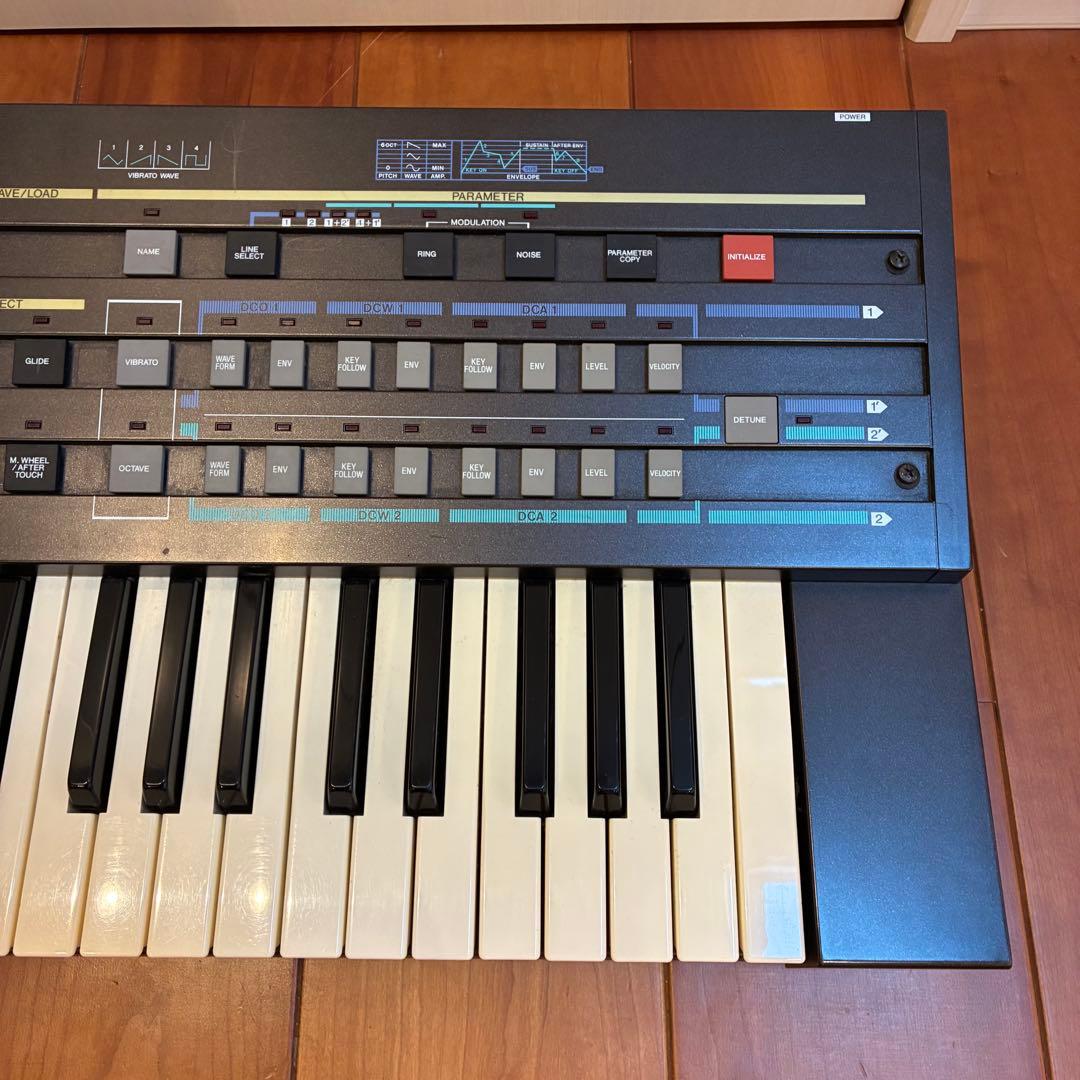 Casio CZ-1 カシオ　シンセサイザー