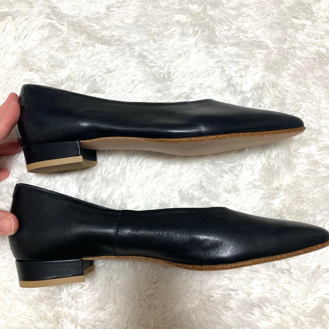 未使用級　ダイアナ　フラットシューズ　レザー　ブラック　ポインテッドトゥ　日本製
