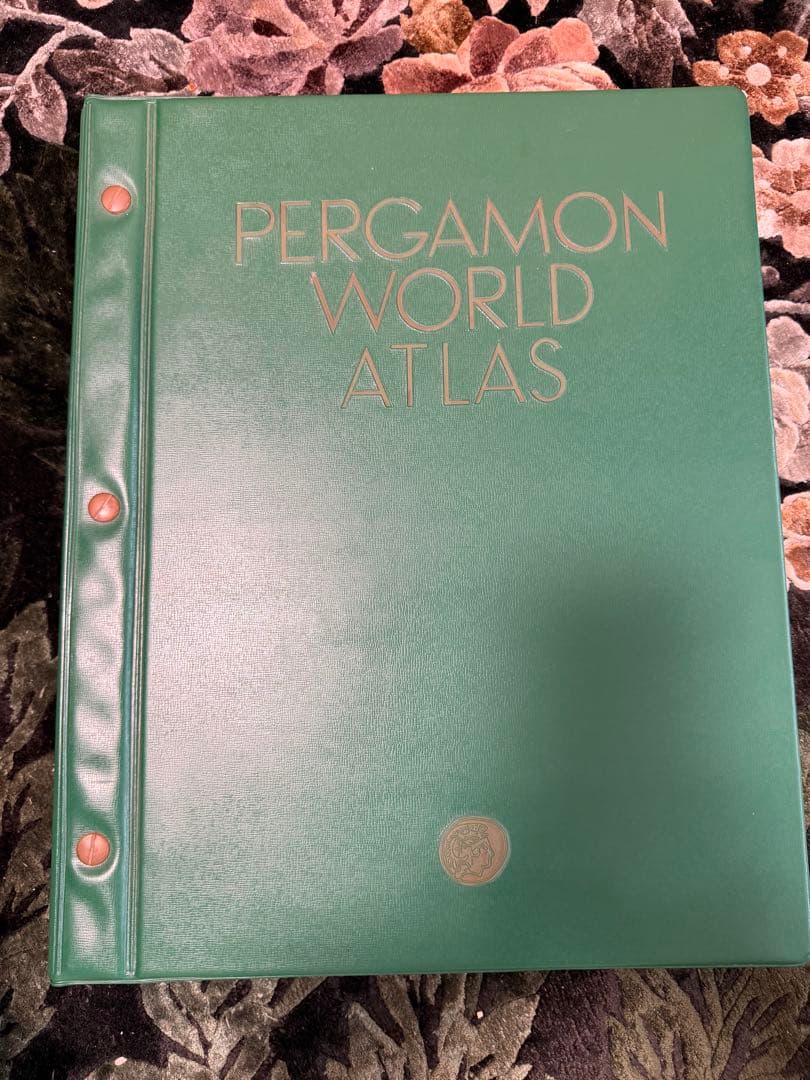 地図・旅行ガイド PERGAMON WORLD ATLAS 1968