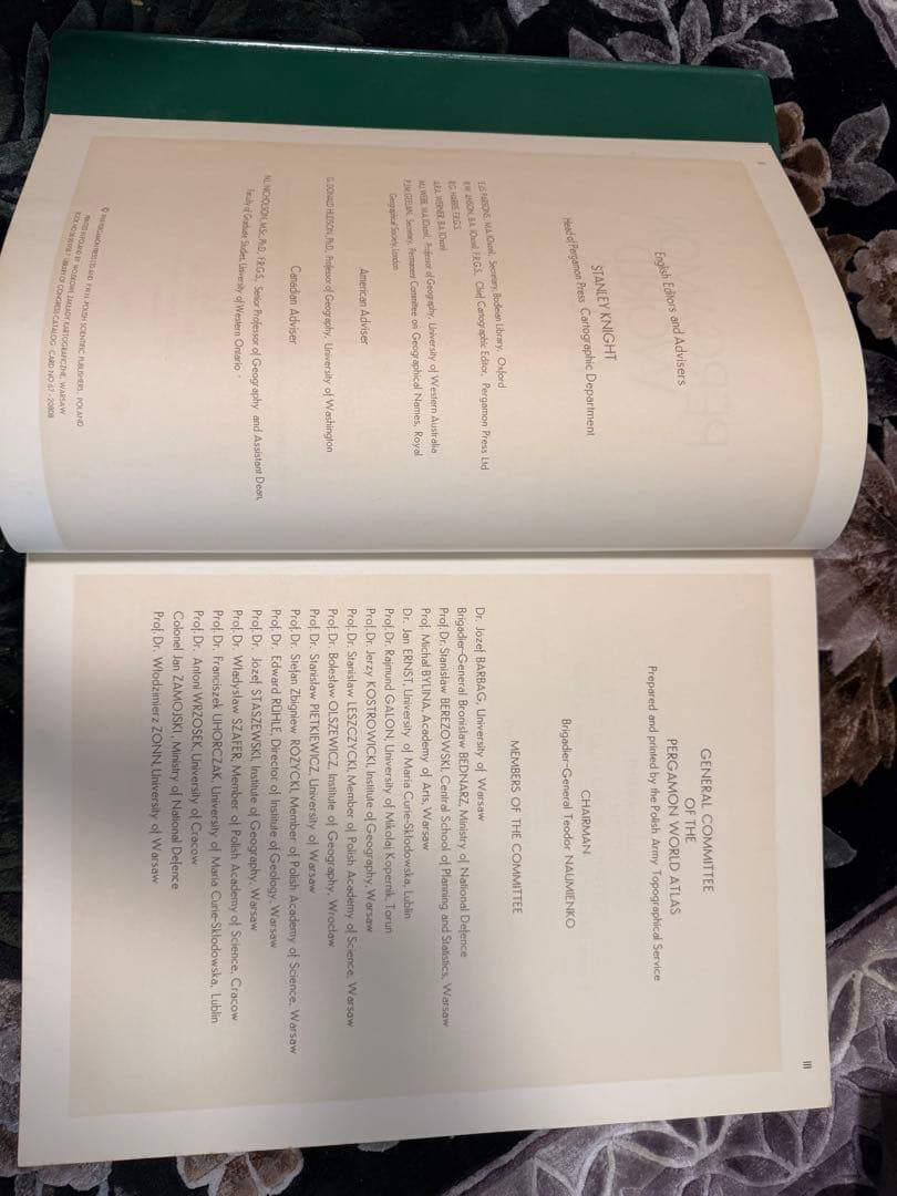 地図・旅行ガイド PERGAMON WORLD ATLAS 1968