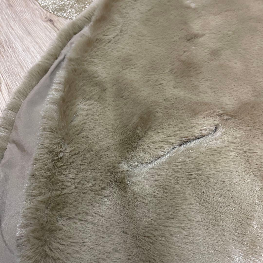 eum様　JENNE ベージュ ファー風 ポンチョ・ケープコート