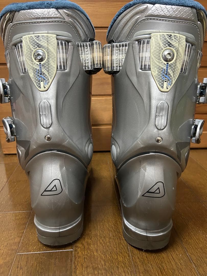 【DOLOMITE 】FIVE 05 スキーブーツ 女性用 グレー