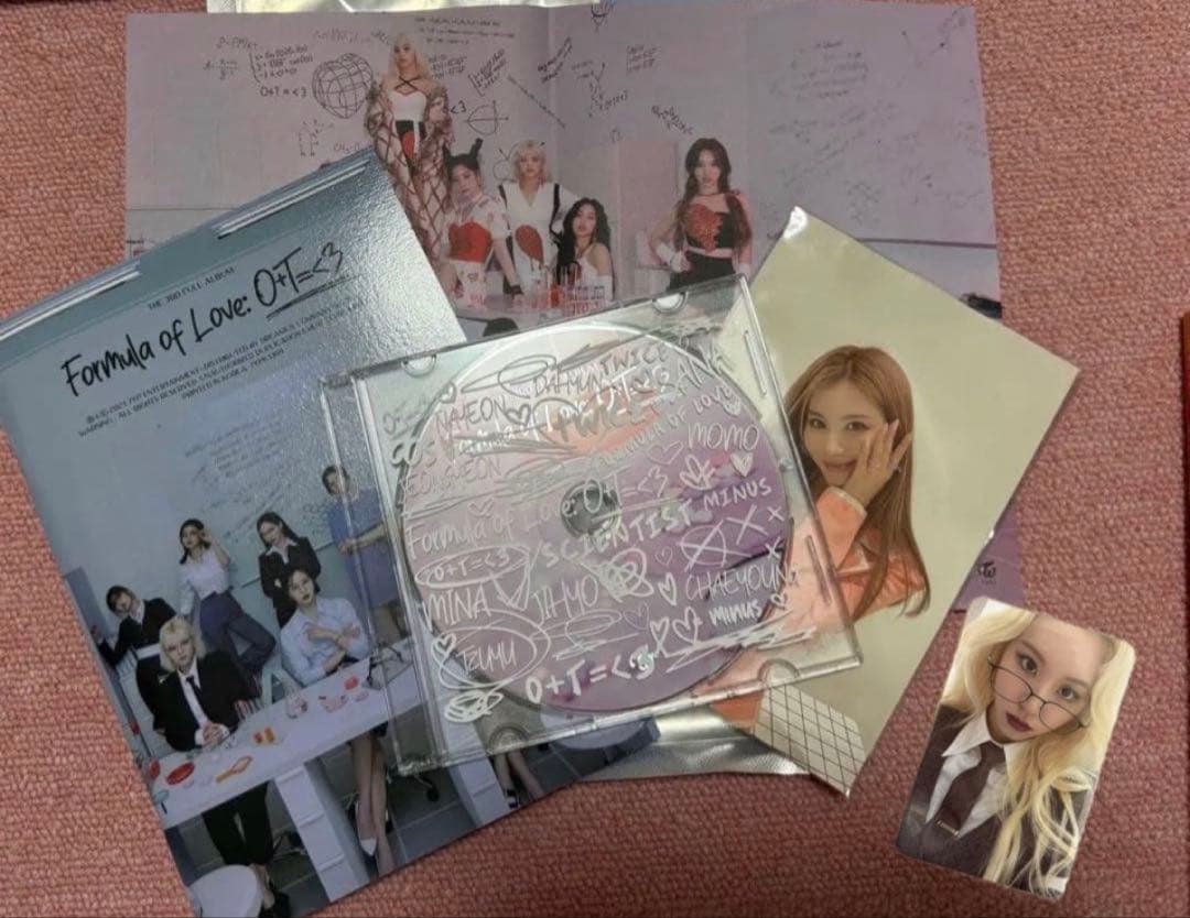 TWICE K-POP CD アルバム 16枚 バラ売り可能