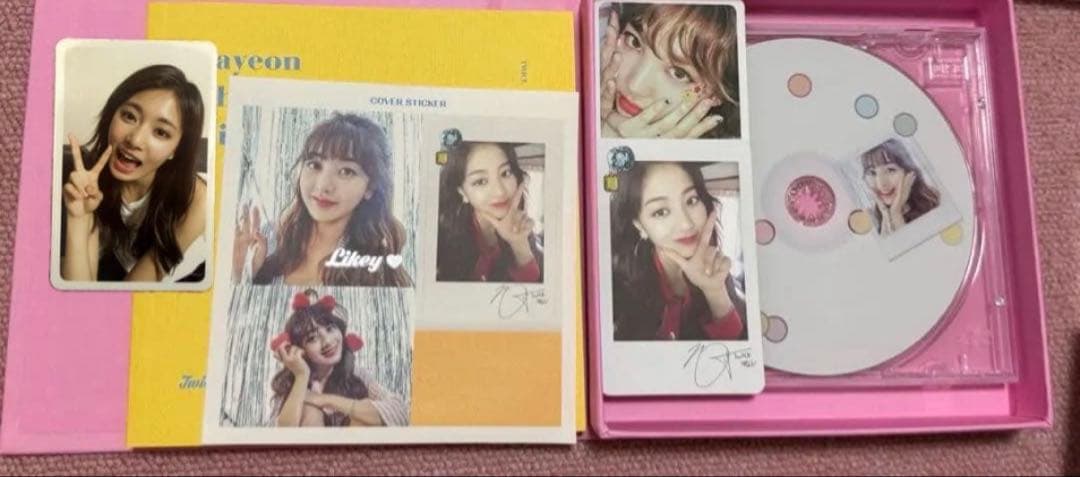 TWICE K-POP CD アルバム 16枚 バラ売り可能