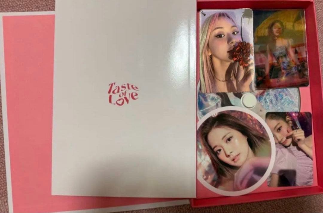 TWICE K-POP CD アルバム 16枚 バラ売り可能