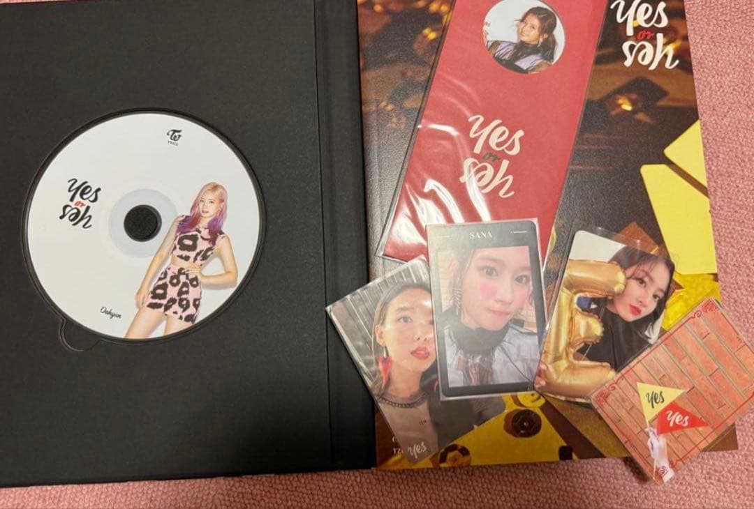 TWICE K-POP CD アルバム 16枚 バラ売り可能