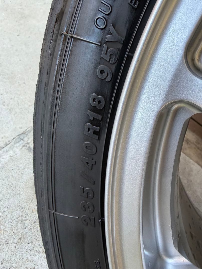 TWS T66-F 18インチホイール グロスシルバー