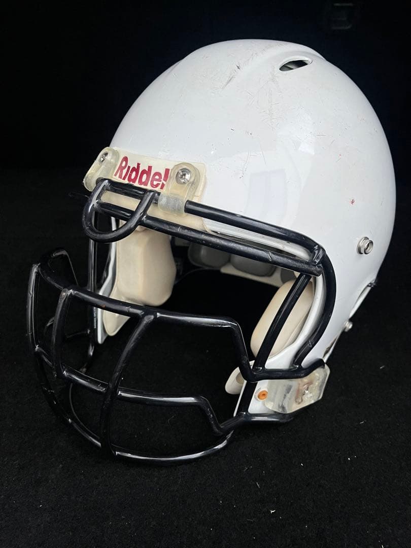 Riddell revolutionアメリカンフットボールヘルメット