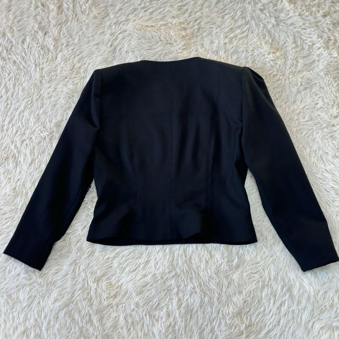 イヴサンローラン　ノーカラージャケット　肩パッド入り