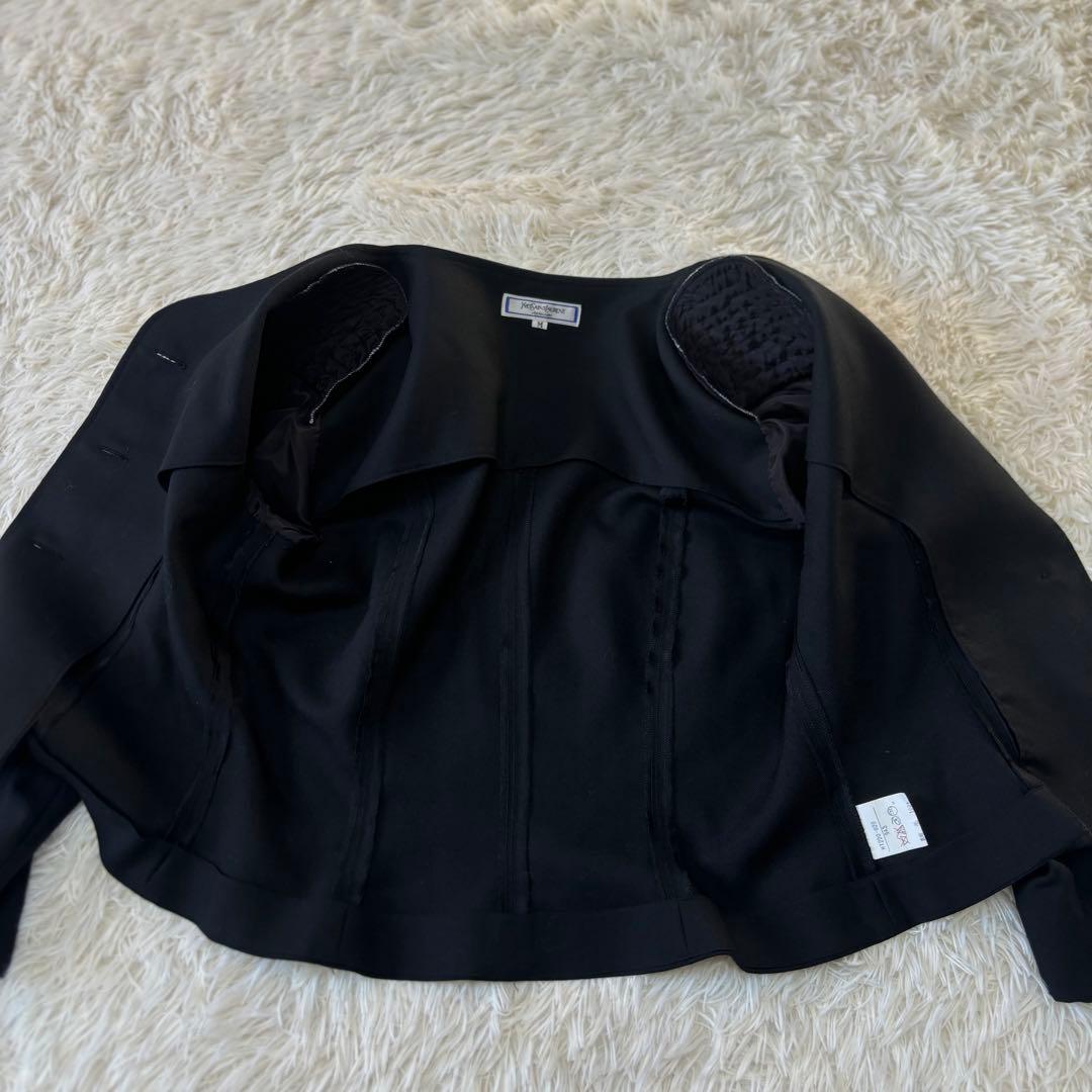 イヴサンローラン　ノーカラージャケット　肩パッド入り