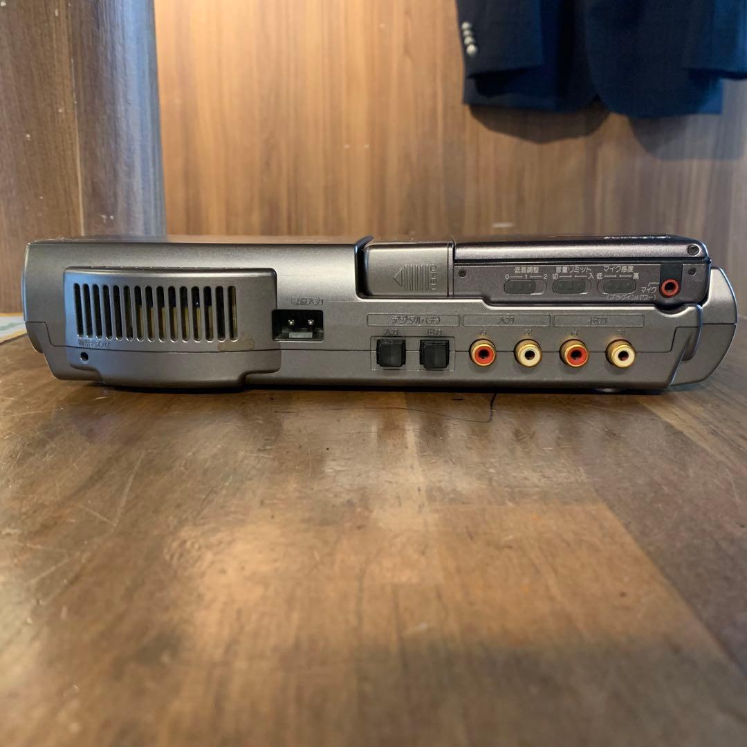 SONYMZS-R4ST 　MD WALKMAN ウォークマン